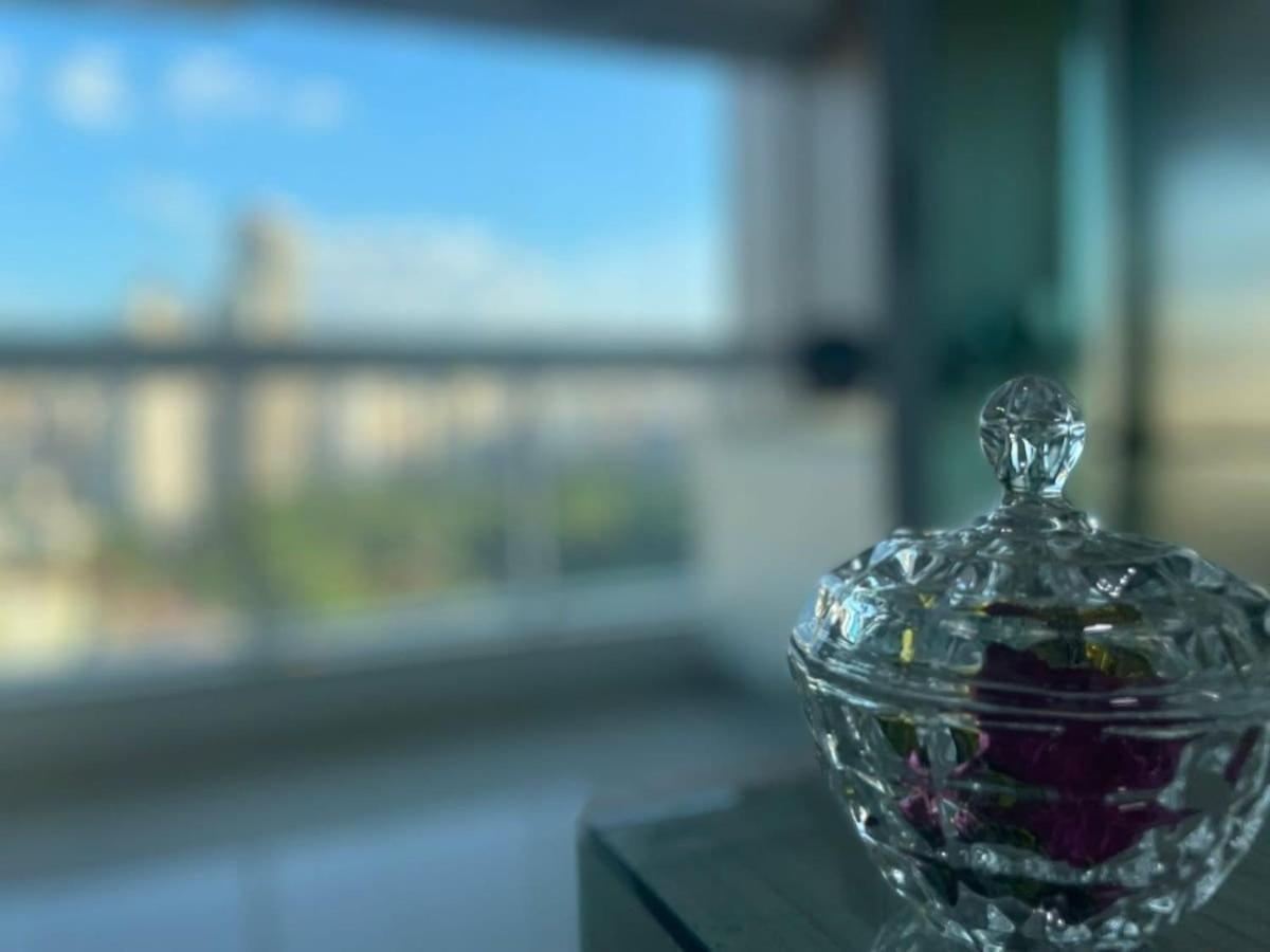 1 Qts.| 2 Hosp. | Jacuzzi Na Varanda | Linda Vista Apartment *