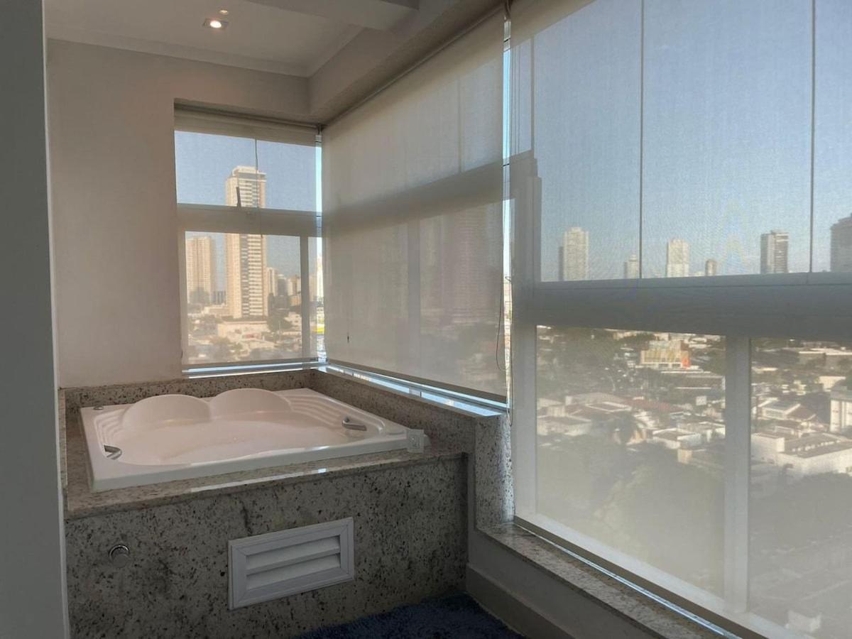 1 Qts.| 2 Hosp. | Jacuzzi Na Varanda | Linda Vista Apartment Goiania