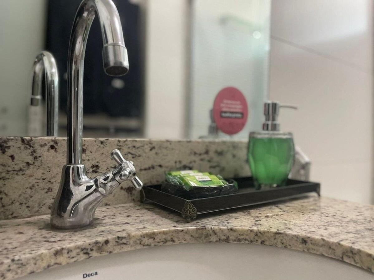 Apartment 1 Qts.| 2 Hosp. | Jacuzzi Na Varanda | Linda Vista Goiania